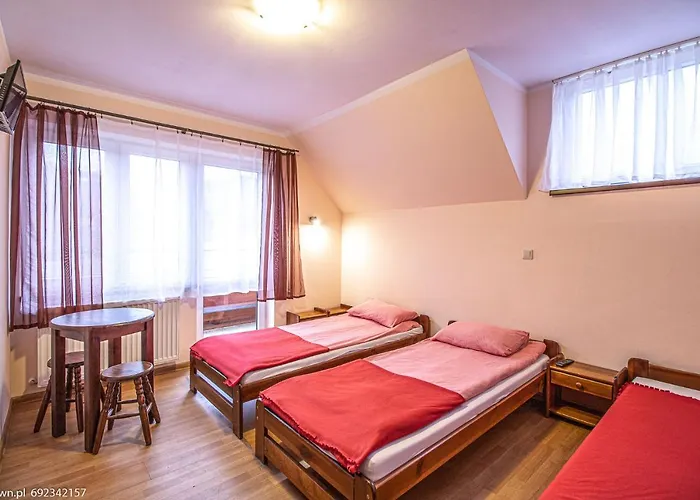 Modrys בית הארחה 3*